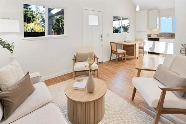4980 Capitola Road, Capitola, California 95010
