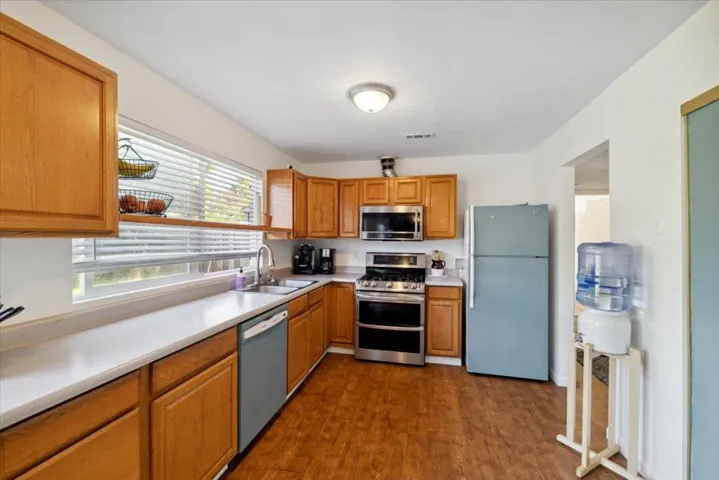 794 Lombard Way, Rohnert Park, California 94928