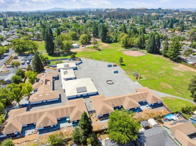 794 Lombard Way, Rohnert Park, California 94928