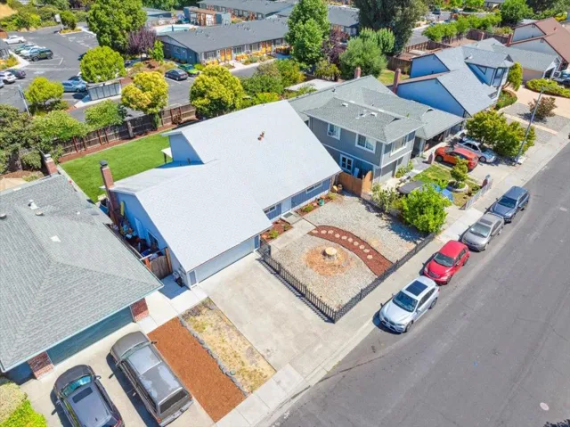 794 Lombard Way, Rohnert Park, California 94928