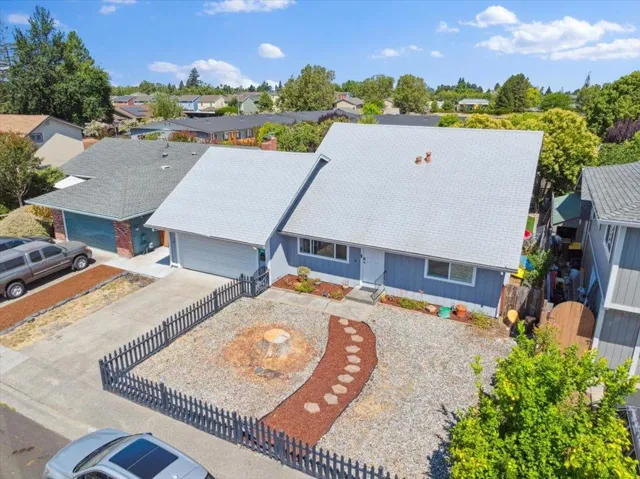 794 Lombard Way, Rohnert Park, California 94928