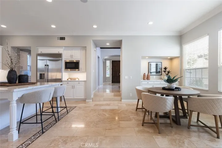 7 Thornhill Street, Ladera Ranch, California 92694