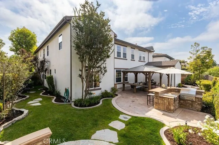 7 Thornhill Street, Ladera Ranch, California 92694