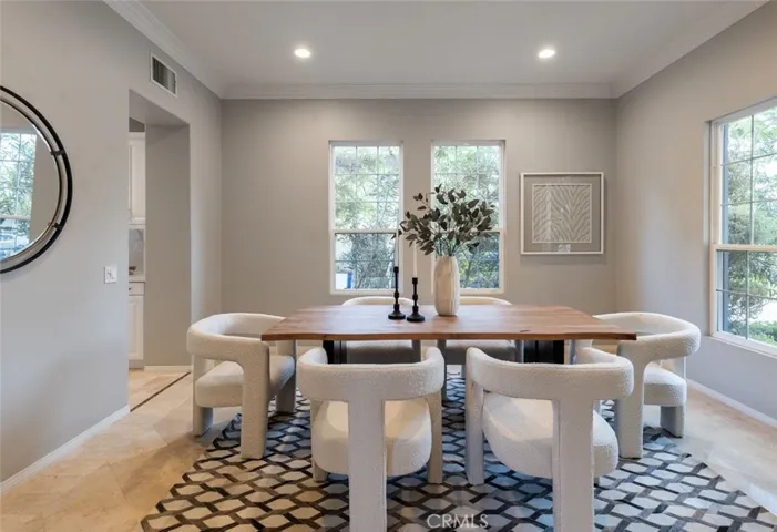 7 Thornhill Street, Ladera Ranch, California 92694