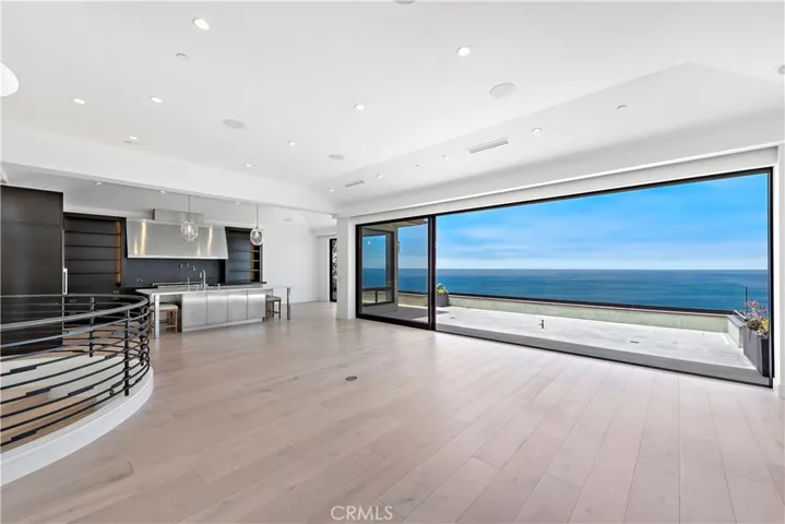 2340 Crestview Drive, Laguna Beach, California 92651