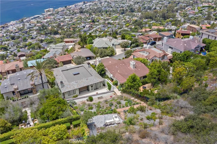 2340 Crestview Drive, Laguna Beach, California 92651