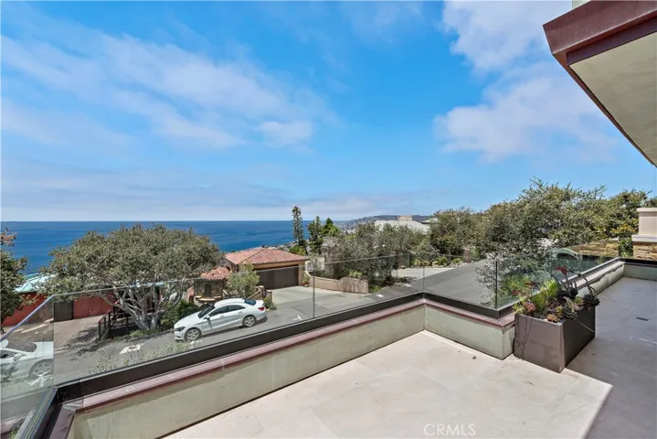 2340 Crestview Drive, Laguna Beach, California 92651