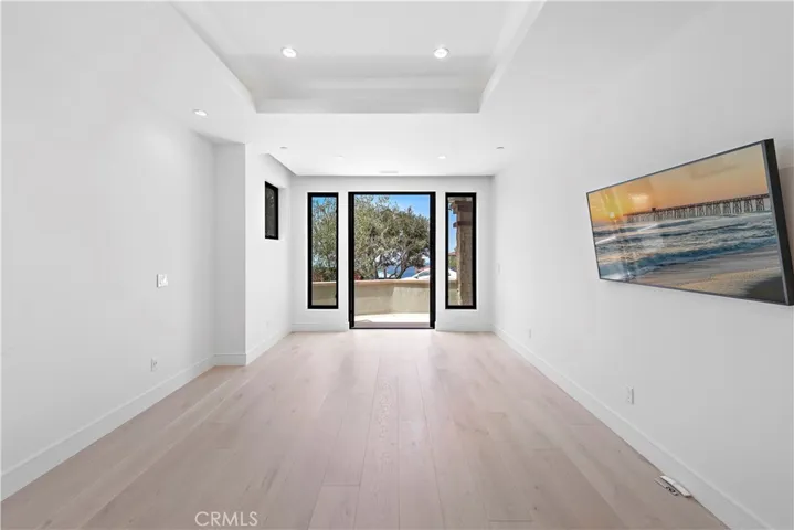 2340 Crestview Drive, Laguna Beach, California 92651