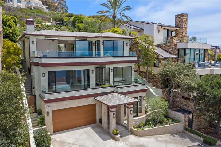 2340 Crestview Drive, Laguna Beach, California 92651