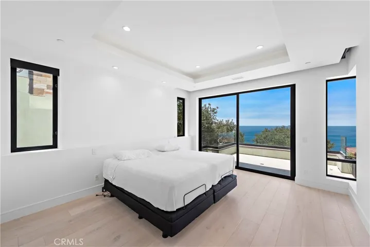 2340 Crestview Drive, Laguna Beach, California 92651