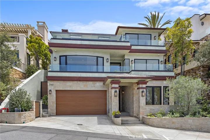 2340 Crestview Drive, Laguna Beach, California 92651