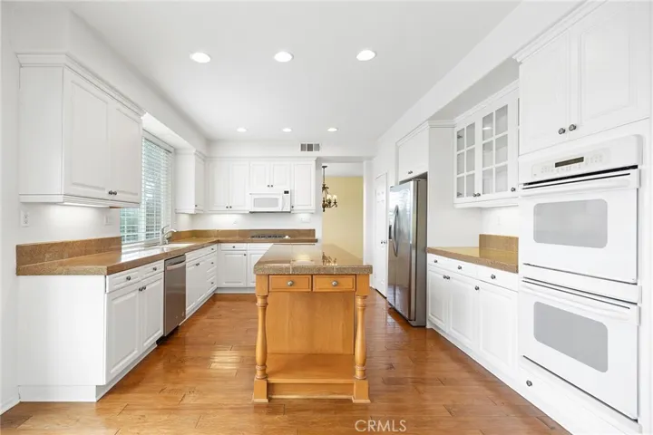 45409 Tiburcio Drive, Temecula, California 92592