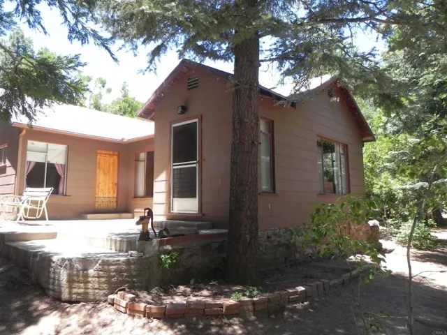 733 Boiling Springs Tract, Mount Laguna, California 91948