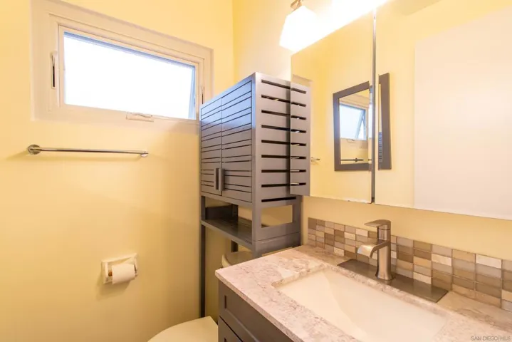 1729 Axenty Way, Redondo Beach, California 90278