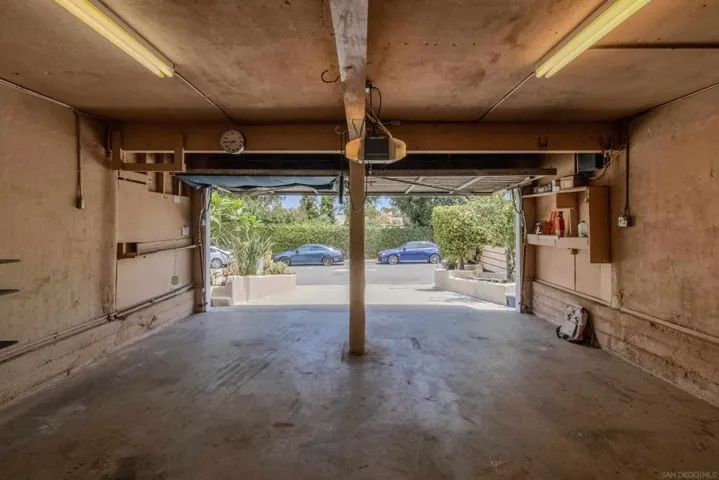 1729 Axenty Way, Redondo Beach, California 90278