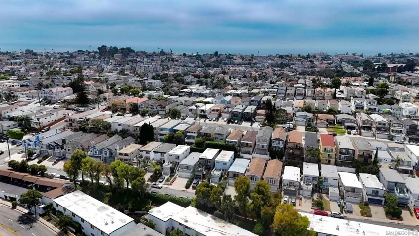 1729 Axenty Way, Redondo Beach, California 90278