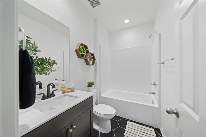 32083 Richardson Street, Menifee, California 92584