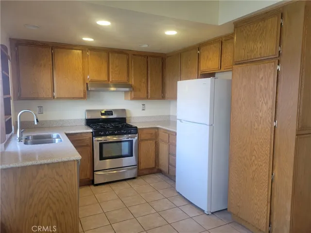 1328 Pleasant Valley Avenue, Banning, California 92220