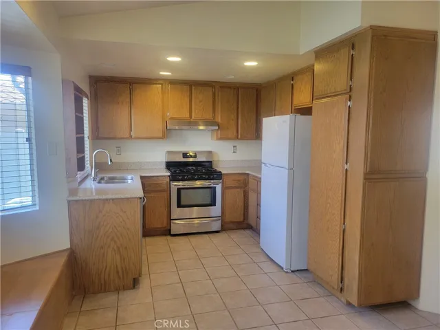 1328 Pleasant Valley Avenue, Banning, California 92220