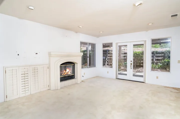 4926 Delos Way, Oceanside, California 92056