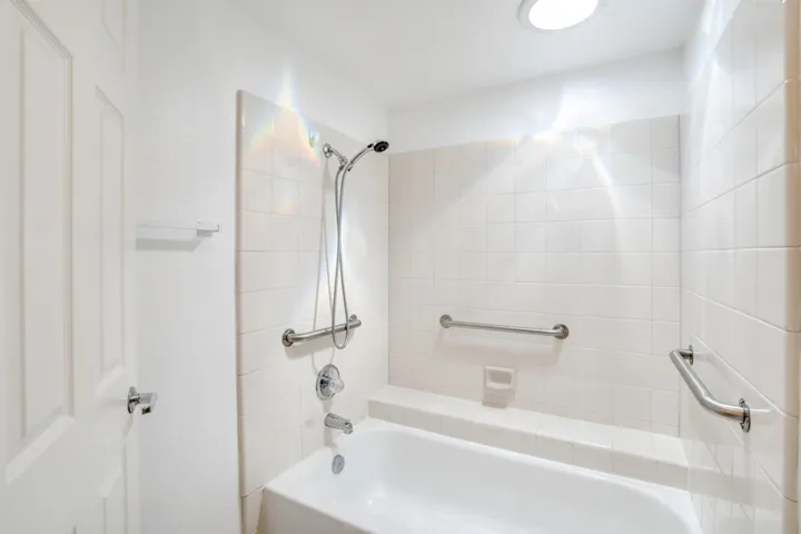 4926 Delos Way, Oceanside, California 92056