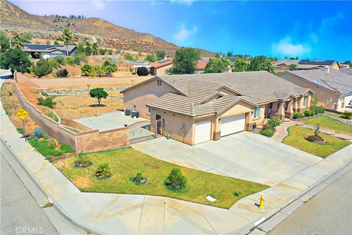 40559 Whitecliff Way, Palmdale, California 93551