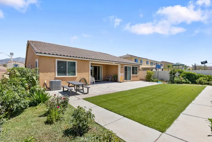 1625 Bunnell Street, Beaumont, California 92223