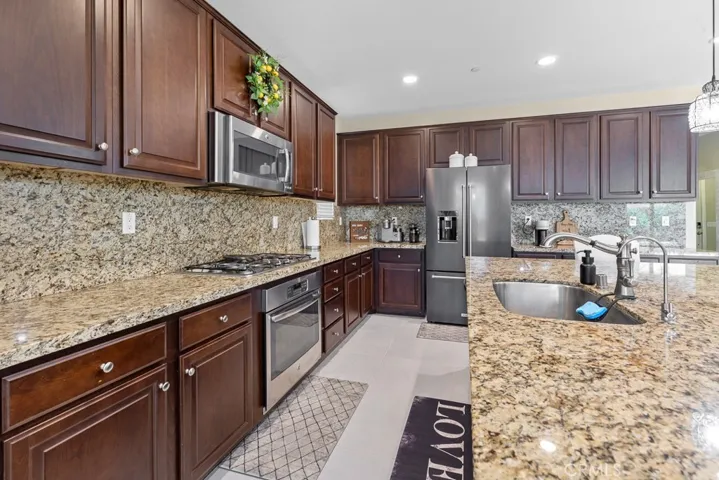 1625 Bunnell Street, Beaumont, California 92223