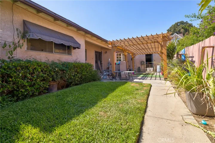 4245 E 14th Street, Long Beach, California 90804