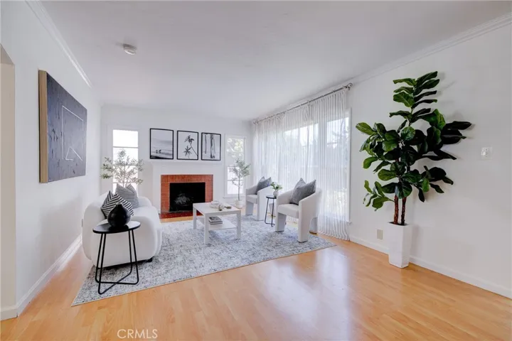 4245 E 14th Street, Long Beach, California 90804