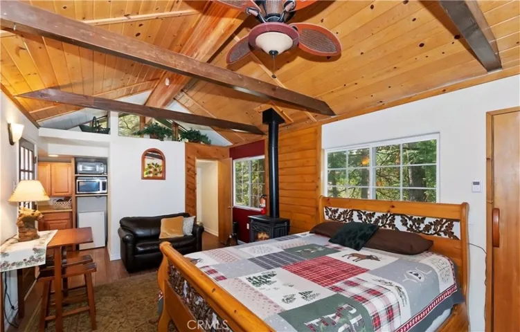 43135 Moonridge Road, Big Bear Lake, California 92315