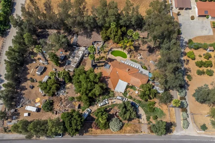 709 Hanson Ln, Ramona, California 92065