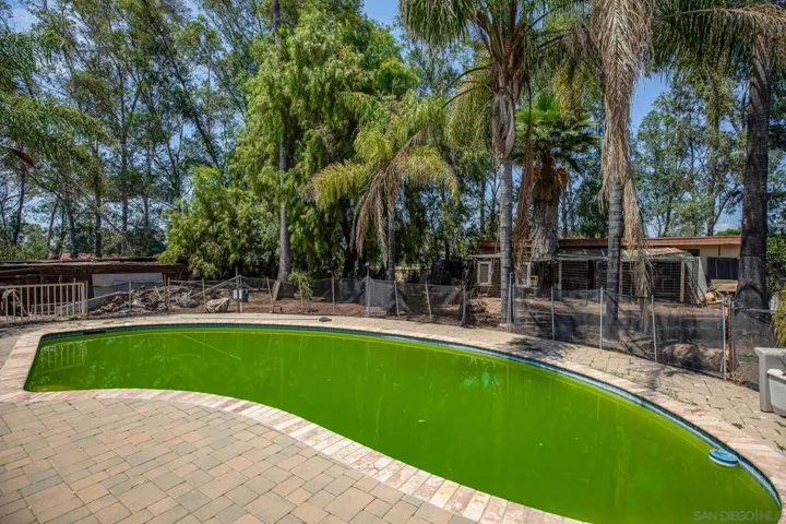 709 Hanson Ln, Ramona, California 92065