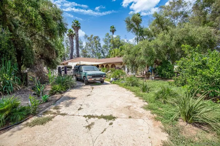 709 Hanson Ln, Ramona, California 92065