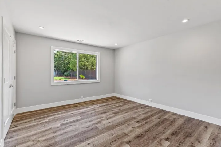 11685 Foothill Avenue, Gilroy, California 95020