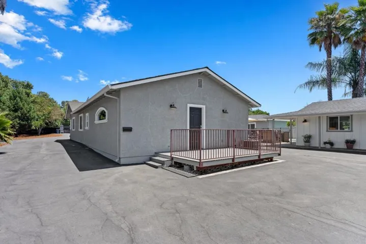 11685 Foothill Avenue, Gilroy, California 95020