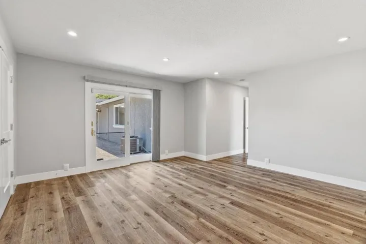 11685 Foothill Avenue, Gilroy, California 95020