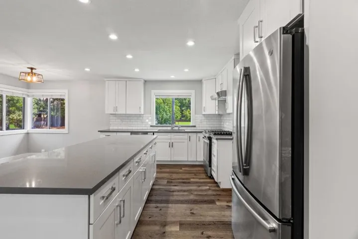 11685 Foothill Avenue, Gilroy, California 95020