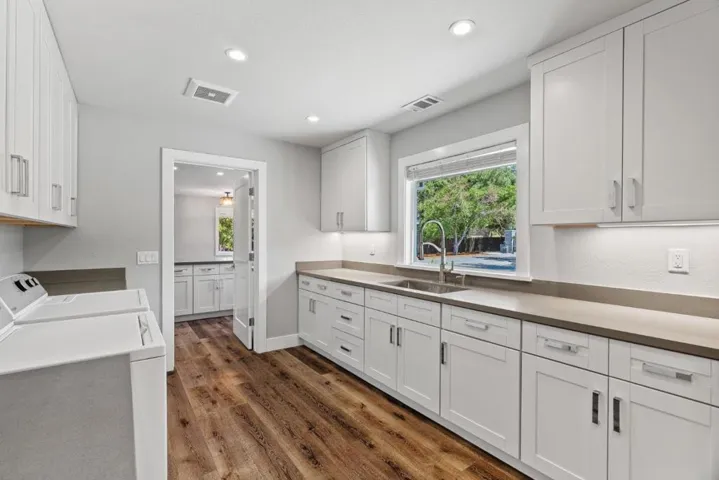 11685 Foothill Avenue, Gilroy, California 95020