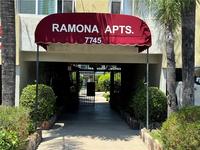 7745 Laurel Canyon Boulevard 19, North Hollywood, California 91605
