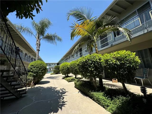 7745 Laurel Canyon Boulevard 19, North Hollywood, California 91605