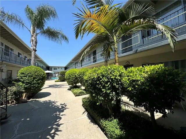 7745 Laurel Canyon Boulevard 19, North Hollywood, California 91605