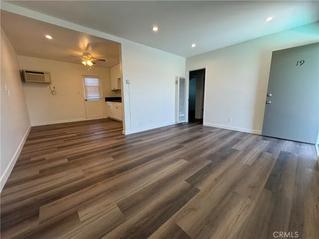 7745 Laurel Canyon Boulevard 19, North Hollywood, California 91605