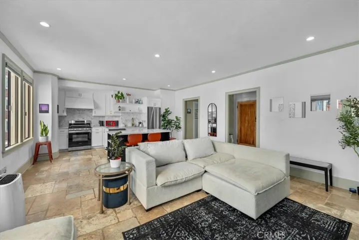 315 W 3rd Street 301, Long Beach, California 90802