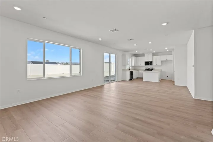 873 Ancona Lane, Lake Elsinore, California 92530