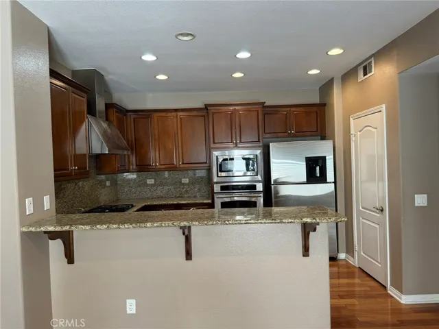 62 Shadowplay, Irvine, California 92620