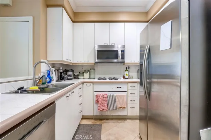 19525 Arezzo Street, Lake Forest, California 92679