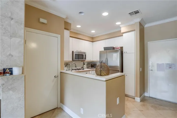 19525 Arezzo Street, Lake Forest, California 92679
