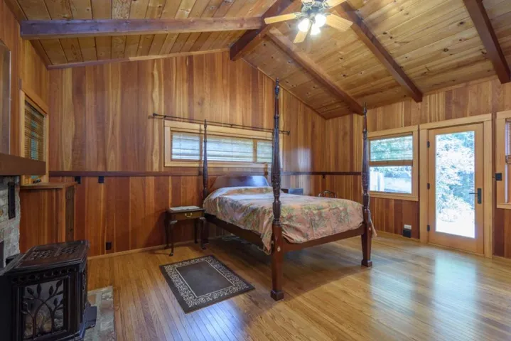 1585 La Honda Road, Woodside, California 94062