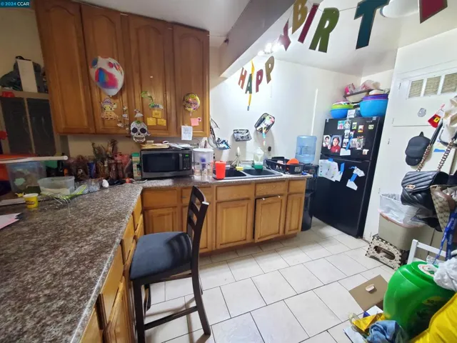 2552 109th Ave, Oakland, California 94603